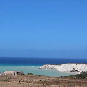 Nocleg ze śniadaniem L'eden Di Capo Bianco, Montallegro