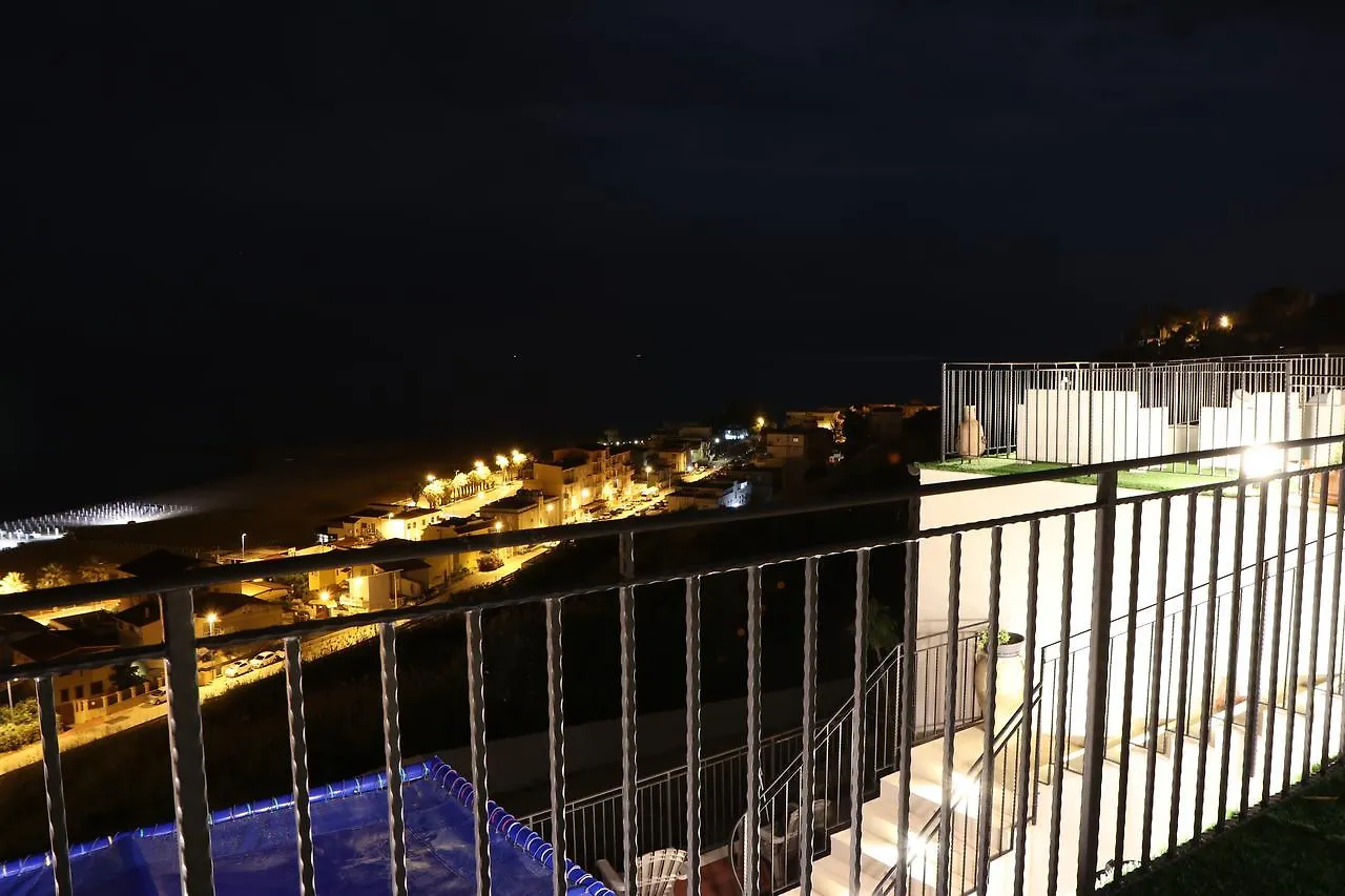 B&B Vista Sul Mare Porto Empedocle 3*,