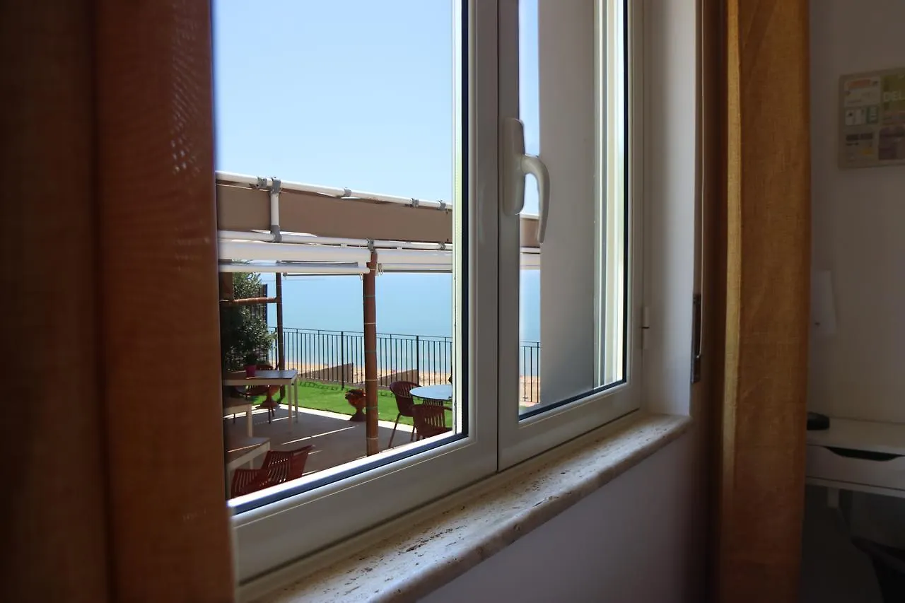B&B Vista Sul Mare Porto Empedocle Bed & Breakfast